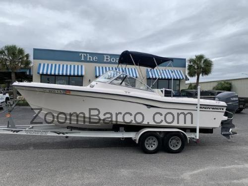 Grady White Tournament 225 avaliação e ficha técnica